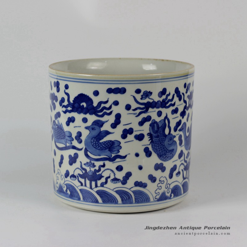 RYLU24-A_Blue & White Sea Bird Ceramic Brush Holder