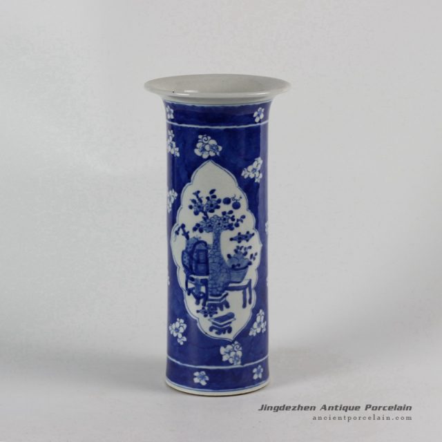 RYLU54_ Blue and White Medallion Eight Treasure Vases