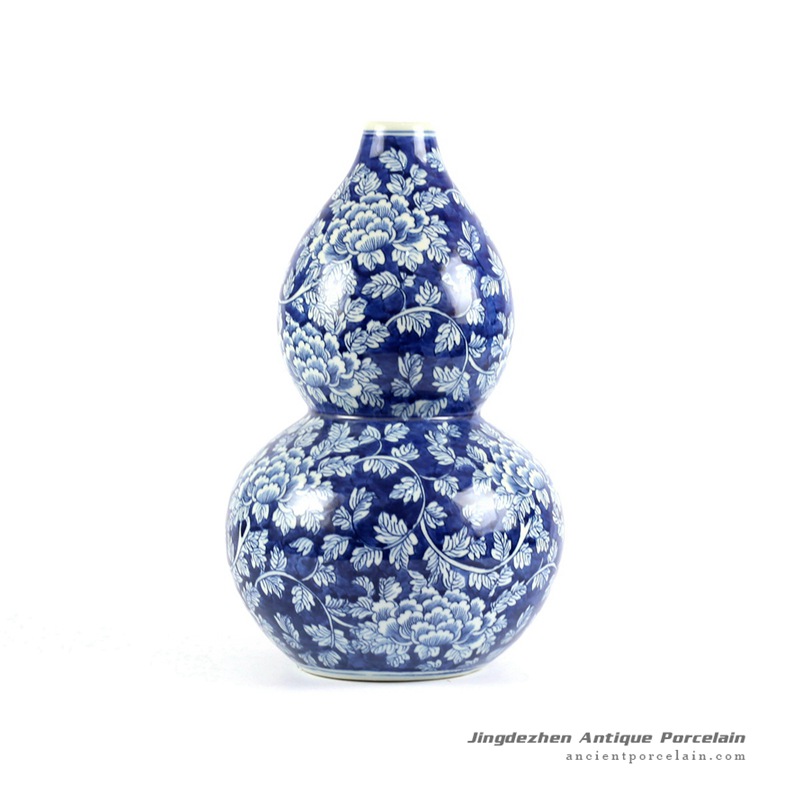 RYLU76-A_calabash shaped blue and white hand painted ceramic vases wholesale 