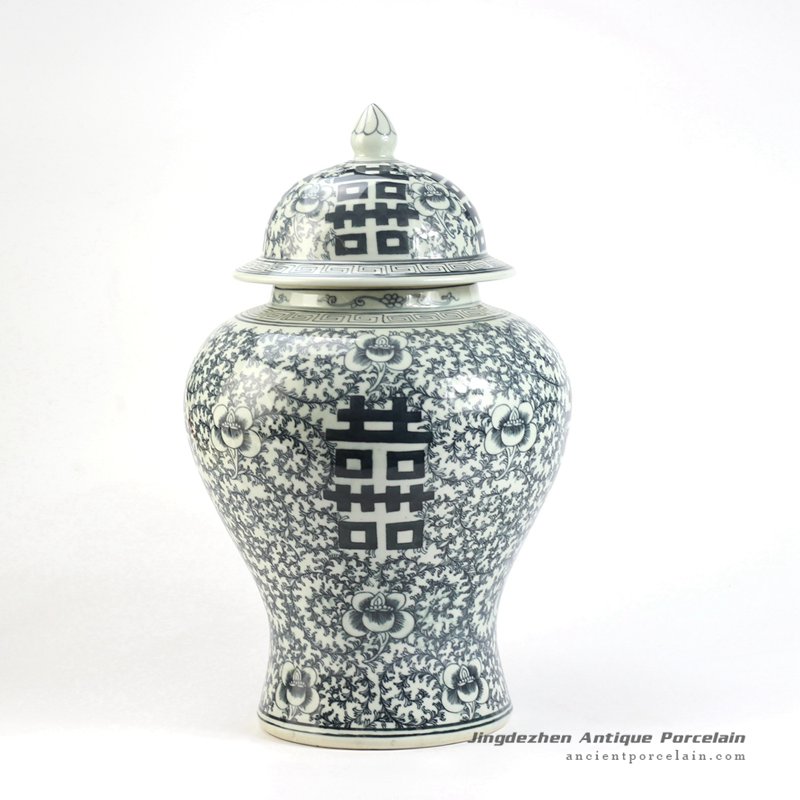 RYLU93_Blue and white double happiness ceramic ginger jar