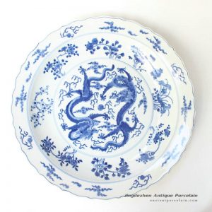 RYQQ43_17inch Hand painted Dragon design Blue and white Porcelain Charger