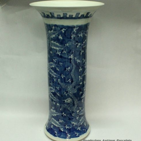 RYWD12_Blue white porcelain vases
