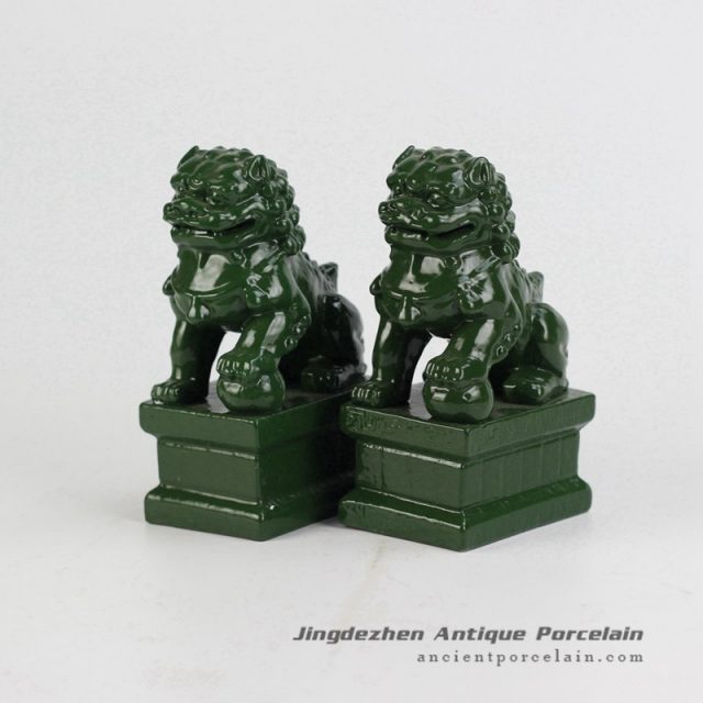 RYXP21-P_Plain color Chinese style ceramic lion statue,green porcelian statue
