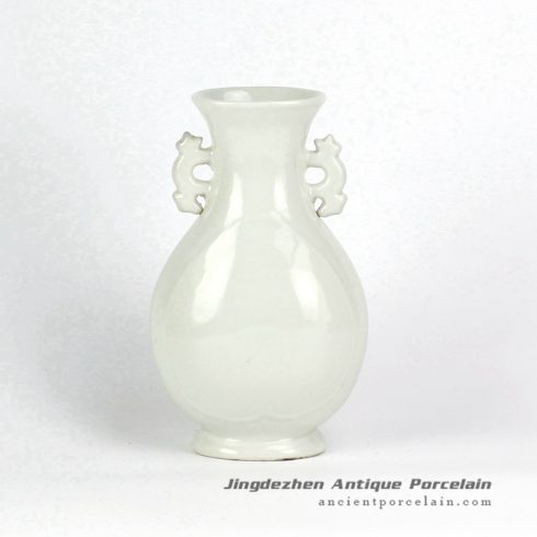 RZGY02-C82_08_Pure white porcelain ceramic vase with two handles