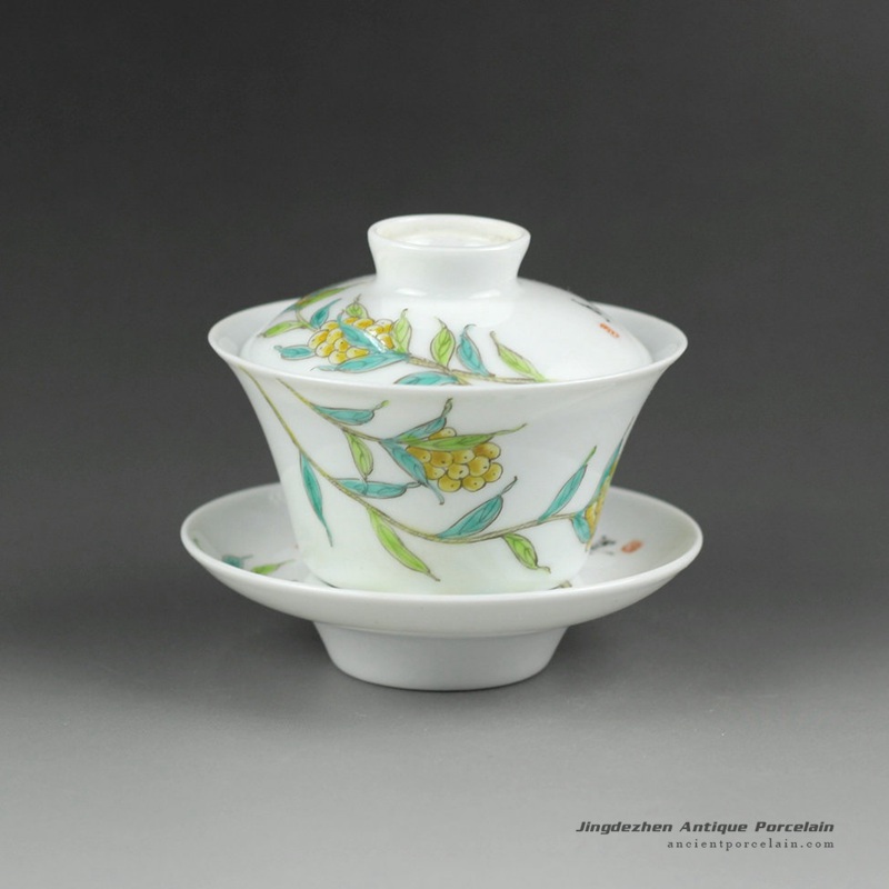 14NY20_100cc Jingdezhen hand made famille rose painted porcelain Gaiwan, floral design