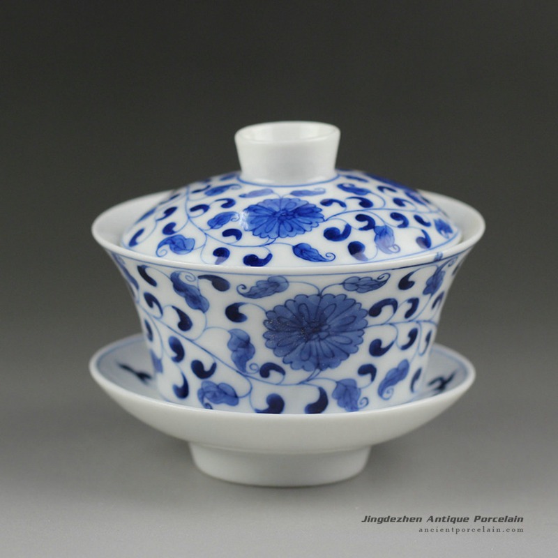 14ZDW02_Jingdezhen Gaiwan, blue white flower design