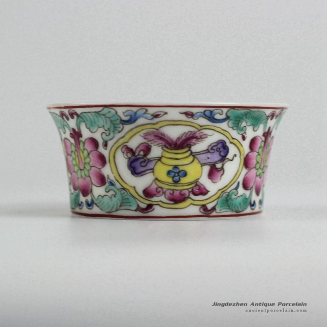 RYIC34_Fancy famille rose hand paint floral tea cups