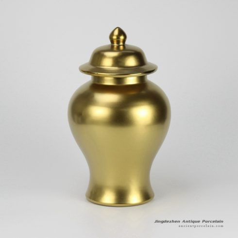 RYNQ187_Gold plated ceramic jar