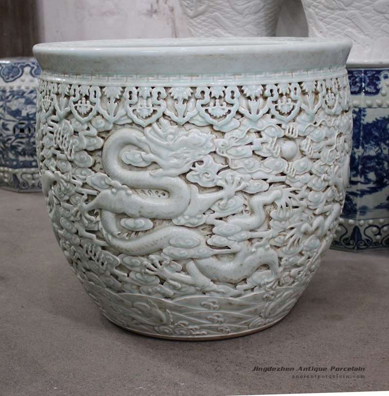 RYOM14_Engraved China fair tale dragon design propitious wish large porcelain pot