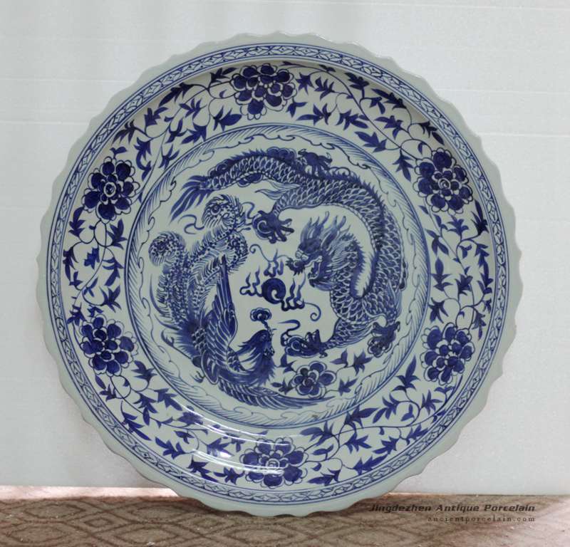 RYST04-B_32inch Large Blue and white painted dragon and phoenix floral design Ceramic Plate