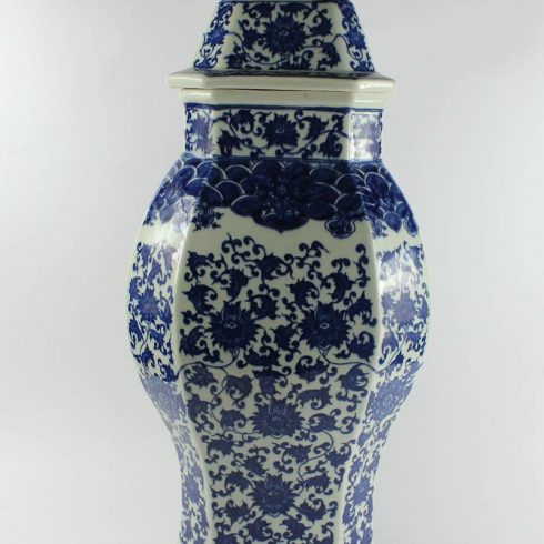 RYTM37_wholesale blue and white ceramic ginger jar with foo dog lid
