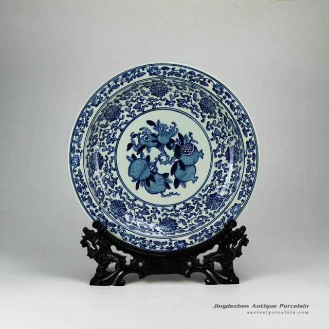 RYXC31-E_China hand paint pomegranate The more sons the more blessings moral porcelain fruit holder plate