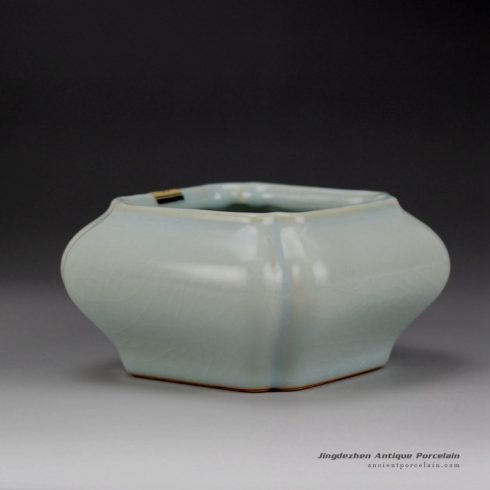 RZDV18_Square shape Ru kiln reproduction ceramic ash tray