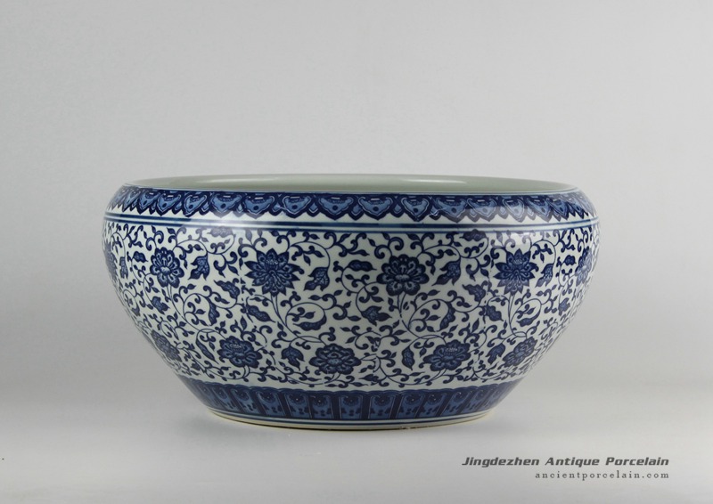 RZFU10-A_Blue and white floral porcelain planter pot