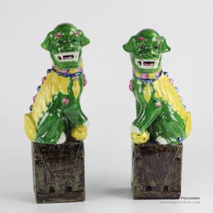 RZGB03_Online international trade and commerce glossy finish green and yellow color Jingdezhen ornament porcelain foo dog book end