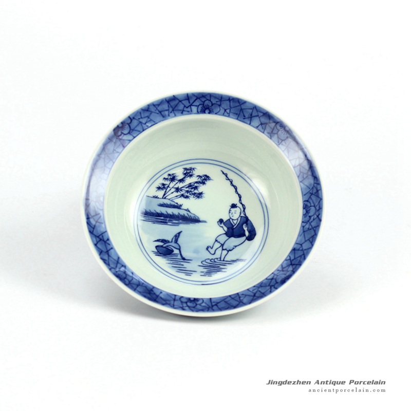 RZHG02_Hand paint fisherman pattern blue and white small ceramic bowl 