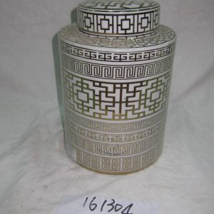 RZKA161304 Round royal China style golden line pottery jar