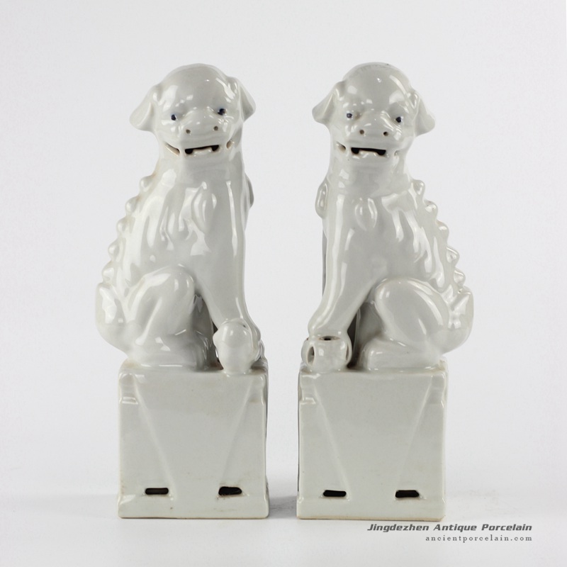 RZKC17       new arrival white glaze sitting pair foo dog ceramic figurine