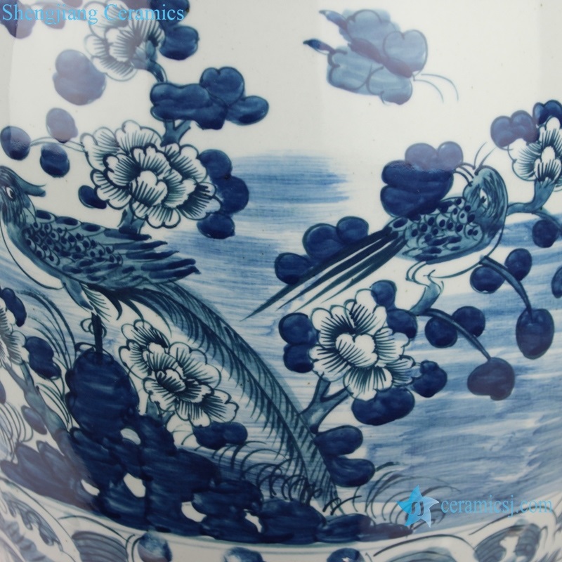 Drum flower and bird archaize porcelain stool detail