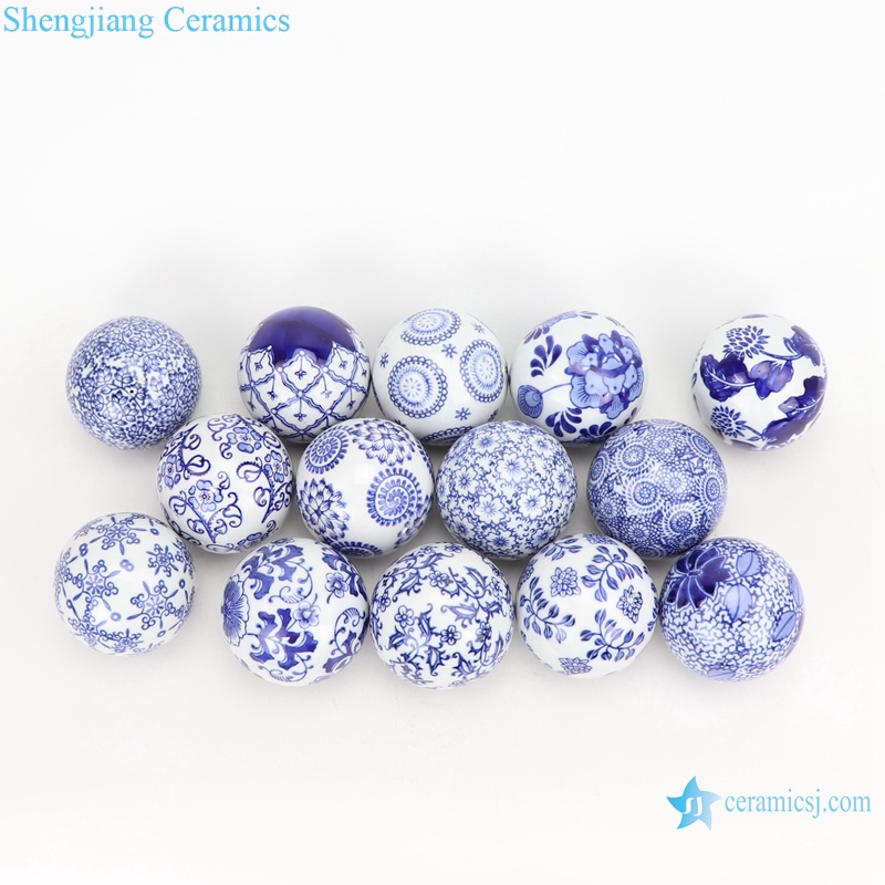 Round float ball jingdezhen blue and white ball
