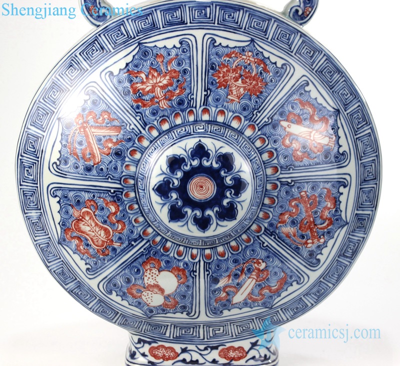 Manul blue and white color glaze ceramic vase detail