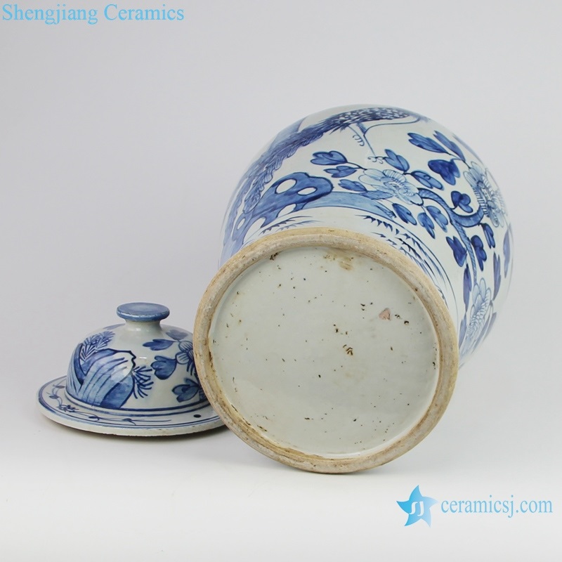 Hand-painted blue and white ceramic pot bottle view 