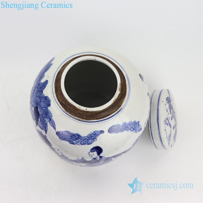 Beautiful blue and white porcelain teapot bottle view