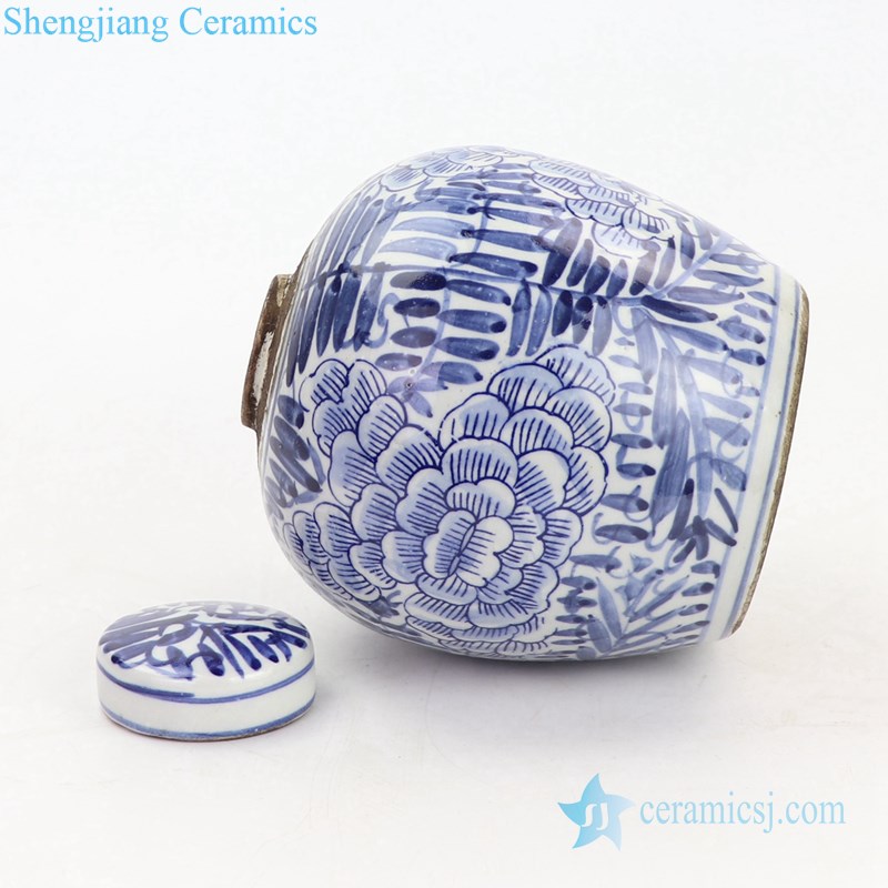 Chinese blue and white pottery pot side view