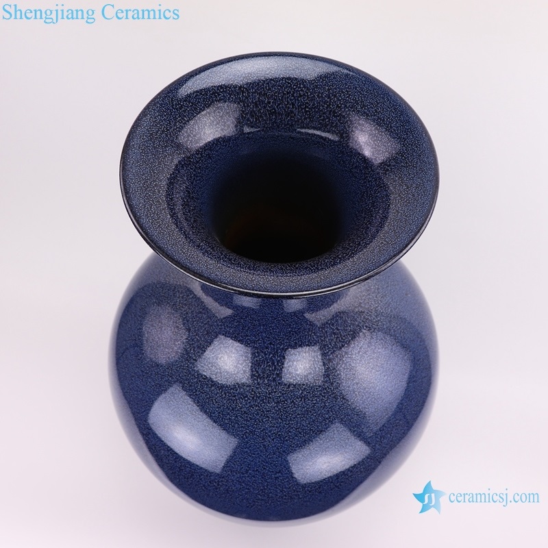 Deep blue color glaze porcelain big vases top view