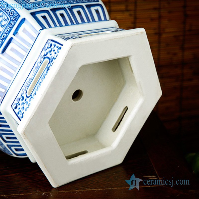 Beautiful blue and white porcelain bottom view 
