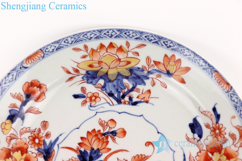 Beautiful red color glaze pottery plate detail