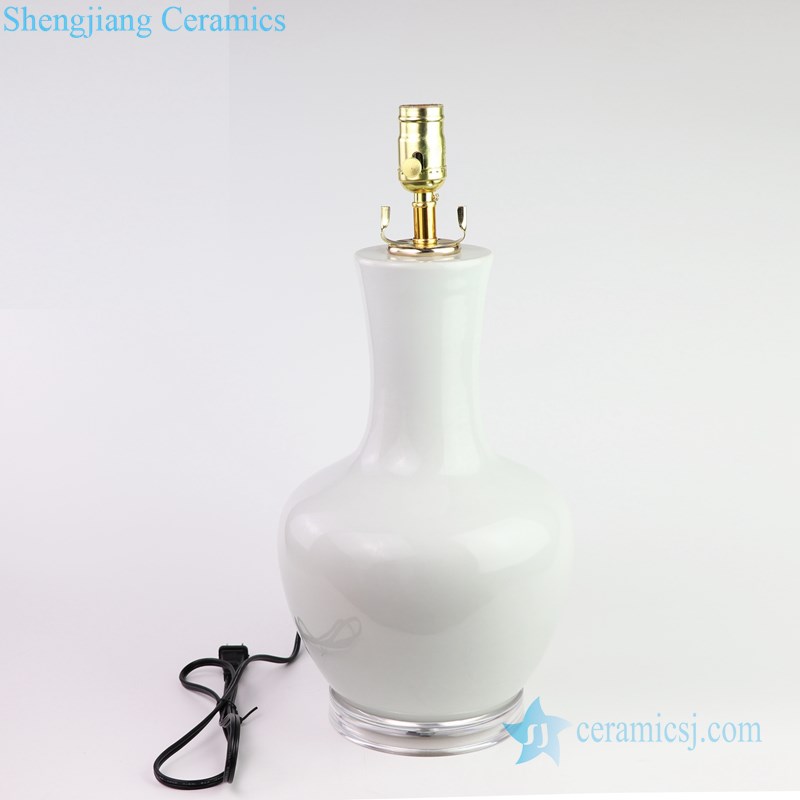 Plain color beautiful ceramic lamp detail