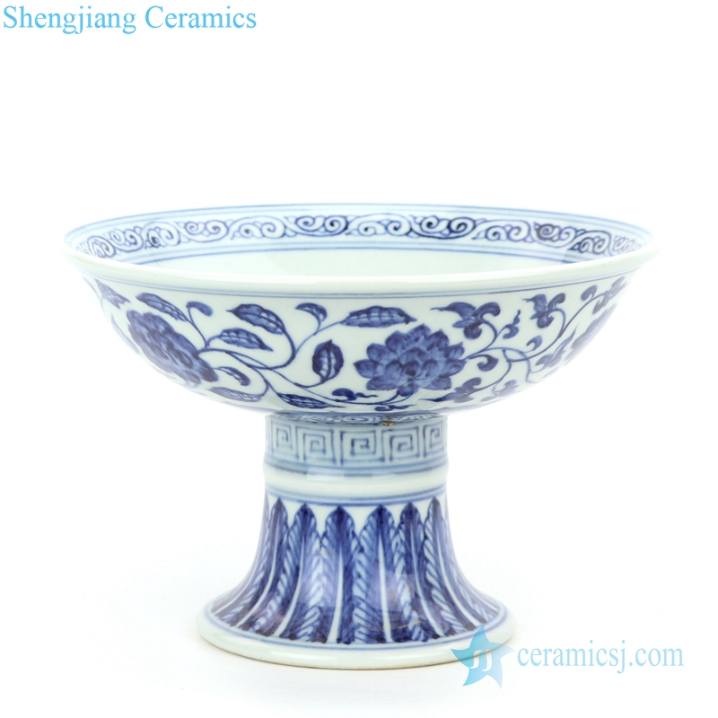 blue and white floral ceramic bowl