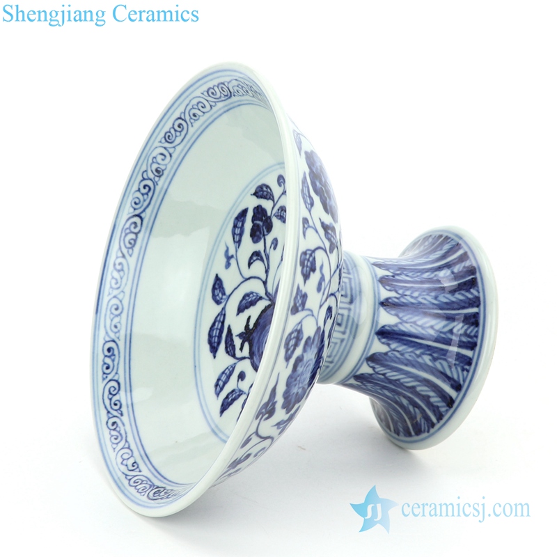 blue and white floral ceramic bowl
