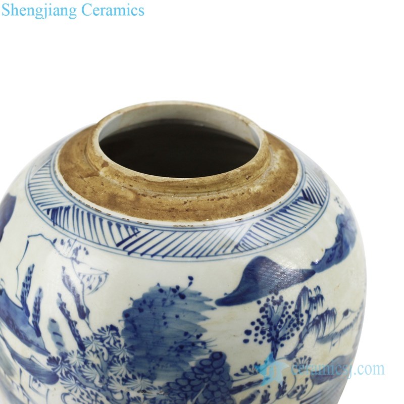 Blue and white porcelain tank bottle view