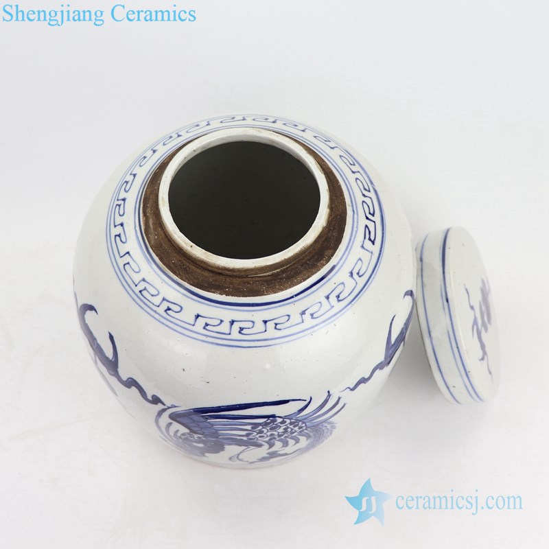  Jingdezhen blue and white Ceramic pot bottle view