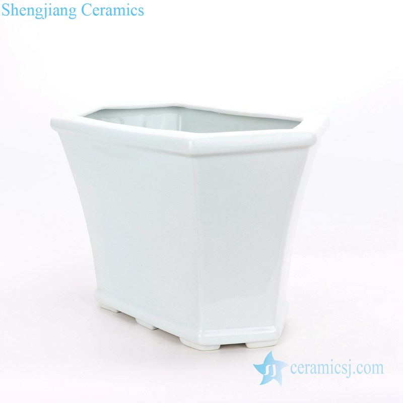 Jingdezhen plain white porcelain pot  side view