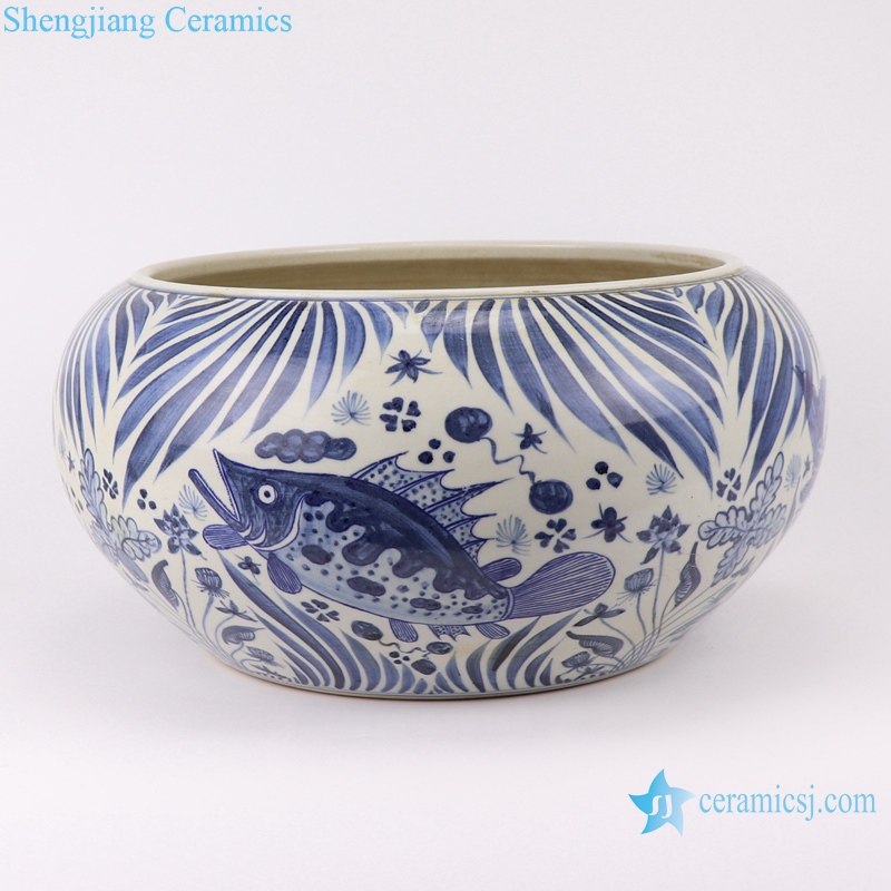 RZFH24-B Chinese handmade blue and white porcelain pots fish design