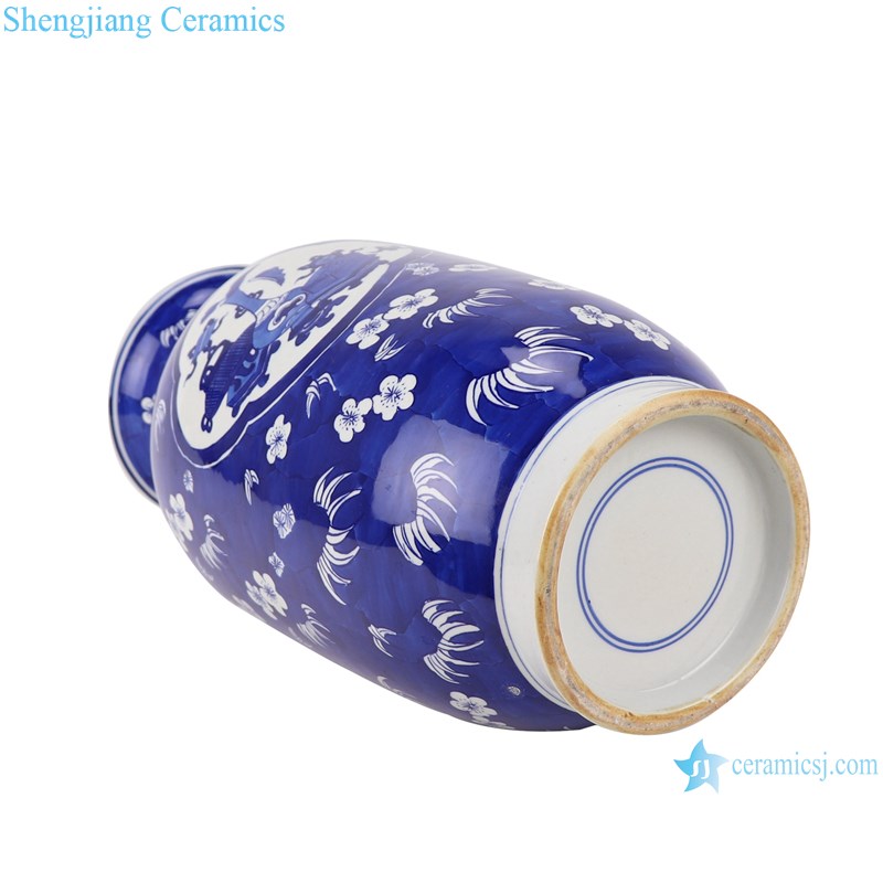 RYWG35 blue and white ice plum design ceramic vase-bottom view