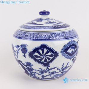 Blue and white porcelain pine, bamboo and plum design tea canister Ceramic storage tank