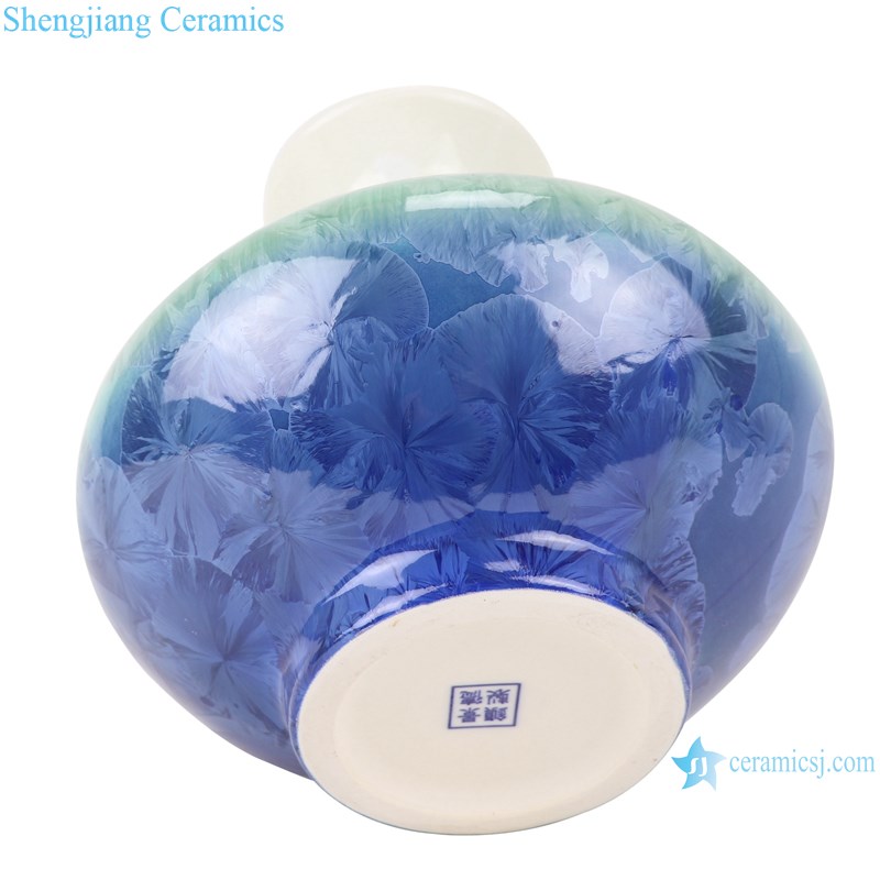 RZCU05 Crystalline glazed white green blue flask with flat belly vase-bottom view