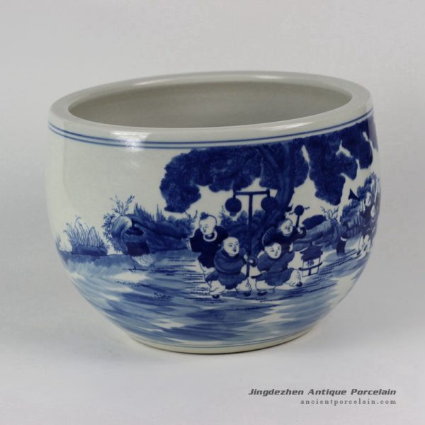 RYLU32_1692 RYLU32_1692