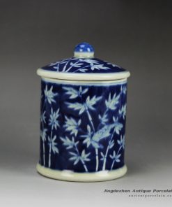 RYLU59-D_Blue and white treasure storage lidded tin jar