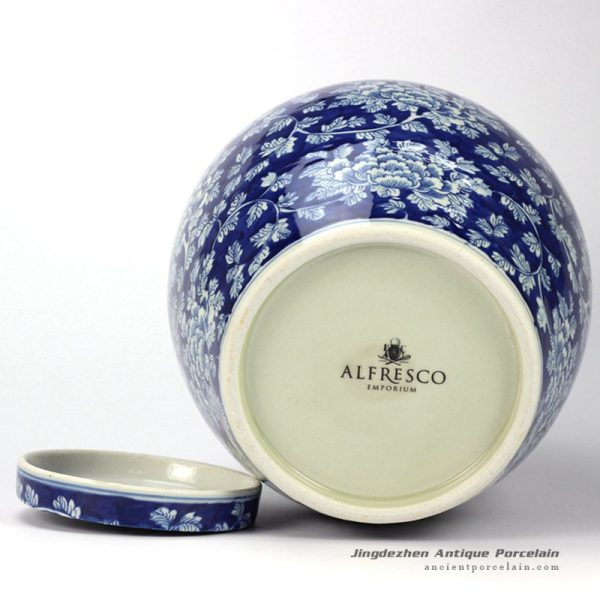 RYLU65_7451 RYLU65_7451