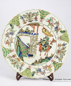 RYQQ36-OLD_Antique Chinese famille rose shallow ceramic plate