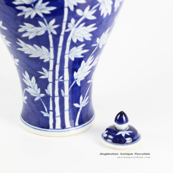 RYLU103_8853 RYLU103_8853