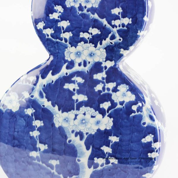 RYLU108_8890 RYLU108_8890