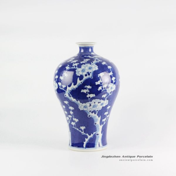 RYLU115_8927 RYLU115_8927