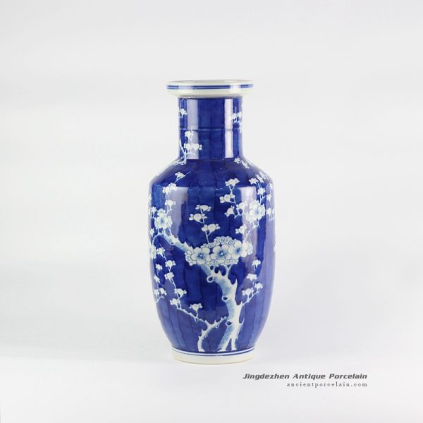 RYLU118_8933 RYLU118_8933