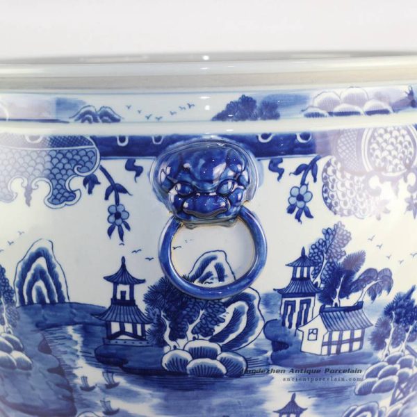 RYLU120_8951 RYLU120_8951